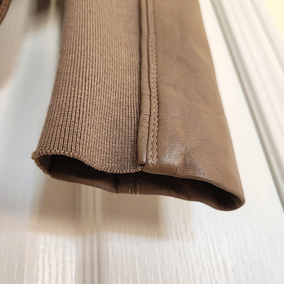 Only sheepskin leather jacket, Size S, lightly worn - Picture 9 of 14